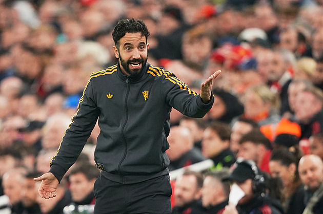 Největší výhra v United, jásal Amorim. Pomáhá mu, když ho novináři „vyhazují“