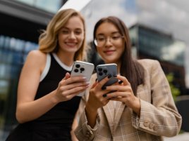 Směřování mobilních telefonů: Technologie, regulace a Evropská unie