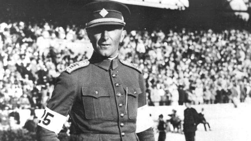 Skok do věčnosti. Český oficír zkrotil vichřici a zapsal se do Guinnessovy knihy rekordů