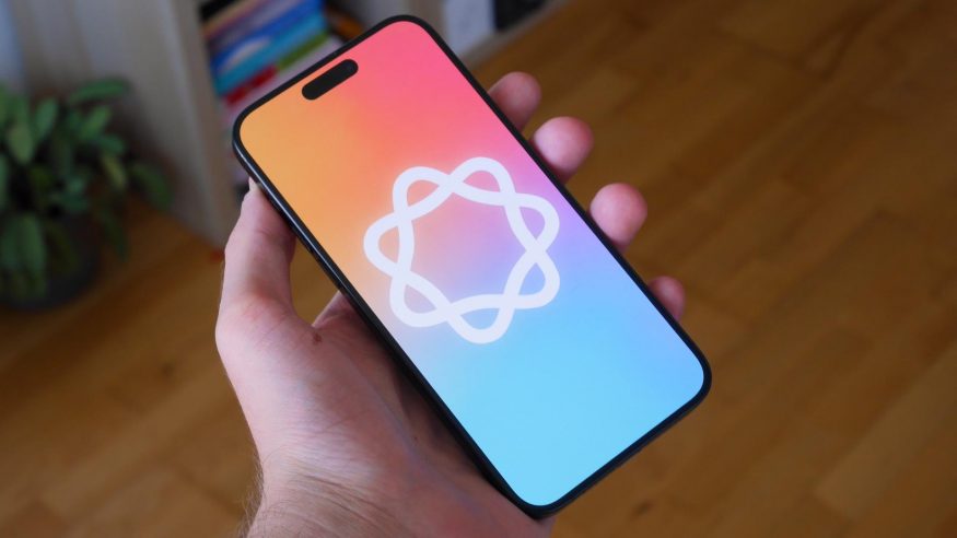 S AI vám ještě vytřeme zrak, slibuje Tim Cook. Apple Intelligence dostane spojence
