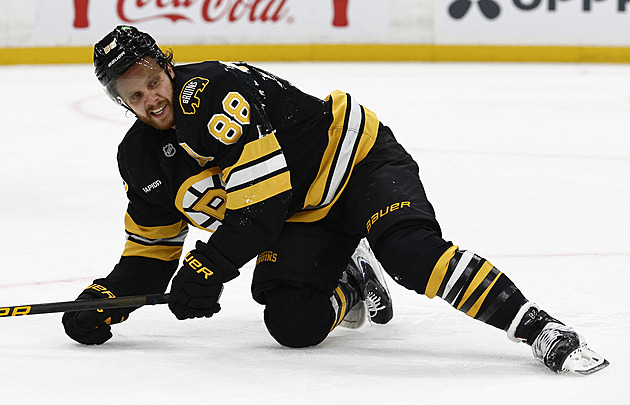 Pastrňákův návrat se nekoná. Vynechá další zápas, Boston důvod absence tají