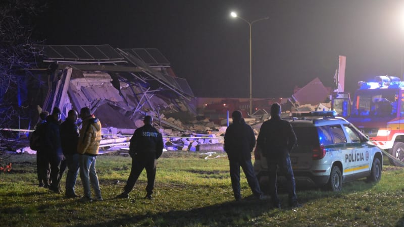 Detaily předvánoční tragédie na Slovensku: Pod troskami zemřel otec malých dvojčat