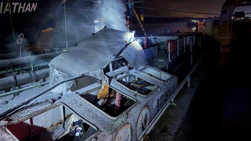 Loď pod slovenskou vlajkou zasáhli Rusové. Při útoku na Ukrajinu poškodili i další plavidla