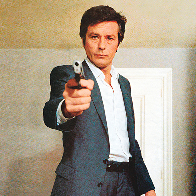 Zapletl se s mafií, lámal srdce. Svůj vzhled bral Alain Delon jako prokletí