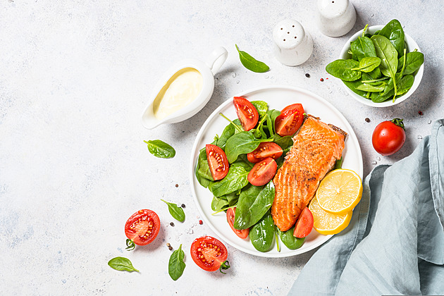 Vitamin D je sluneční zázrak. V zimě hledejte zdroje v lednici