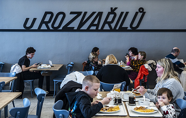 Pražská legenda je zpět. Jídelna U Rozvařilů znovu otevřela a má velké plány