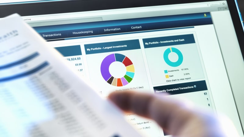 Peníze tekly až do poslední chvíle. RSBC si půjčovala miliony krátce před krachem