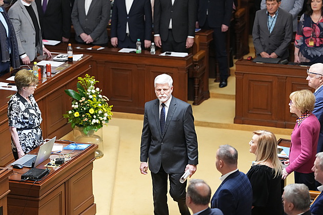 Pavel vystoupí před Sněmovnou v novém složení po třech letech ve funkci