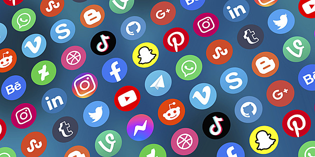 Boj se sociálními sítěmi. Jen sedmina Čechů uspěla při stížnosti na mazání