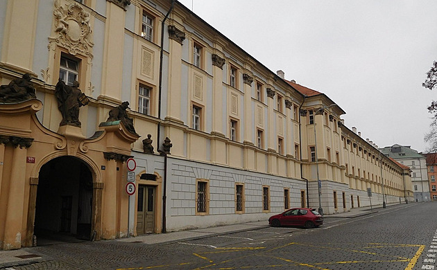 Moderní péče o psychiku. Ve VFN otevřeli centrum léčby duševního zdraví