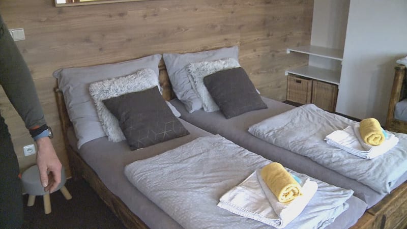Ubytování na horách je mimo sezonu výhodnější. Dovolenkáři ušetří tisíce korun