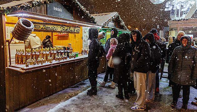 Olomouc má potíže s tendrem na oblíbené vánočními trhy, kvůli námitkám ho zrušila