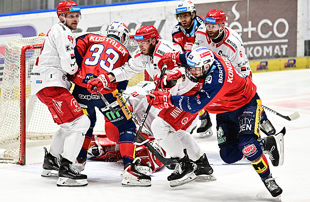 ONLINE: Pardubice - Třinec 1:1. Rychlá kombinace první lajny, srovnává Nestrašil