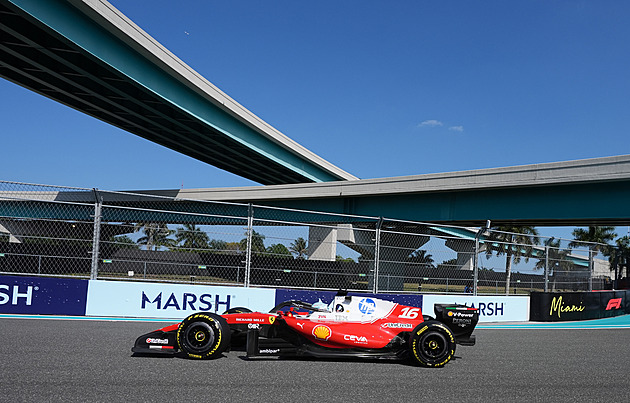 F1 ONLINE: Potvrdí Antonelli dominanci i v Miami? Mladík startuje z první příčky