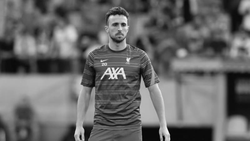 Mrtvý fotbalista v nominaci na MS. Portugalci ukázali i na Jotu, Ronaldo zaútočí na rekord
