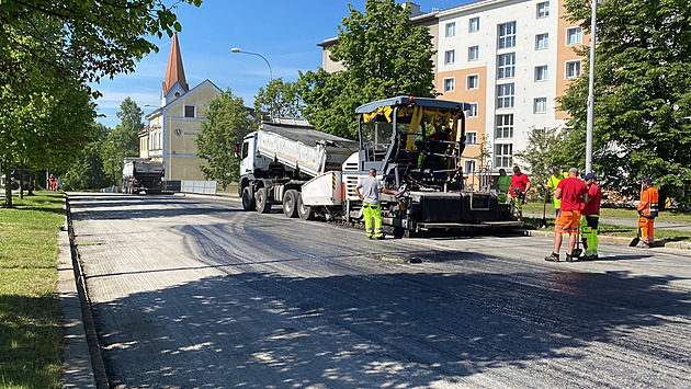 Konec objížděk mezi Lobzy a Slovany, Rolnické náměstí se otevře za týden
