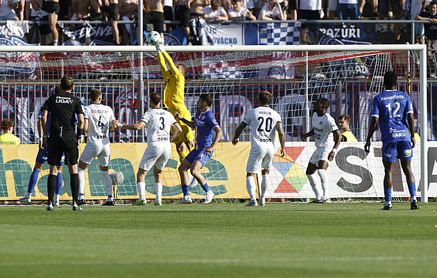 ONLINE: Artis - Slovácko 1:1, úvodní zápas baráže o udržení v lize, srovnává Marinelli