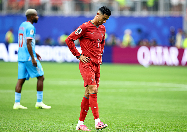 Střídání Ronalda by nedávalo smysl, potřebujeme ho, tvrdí kouč Portugalska