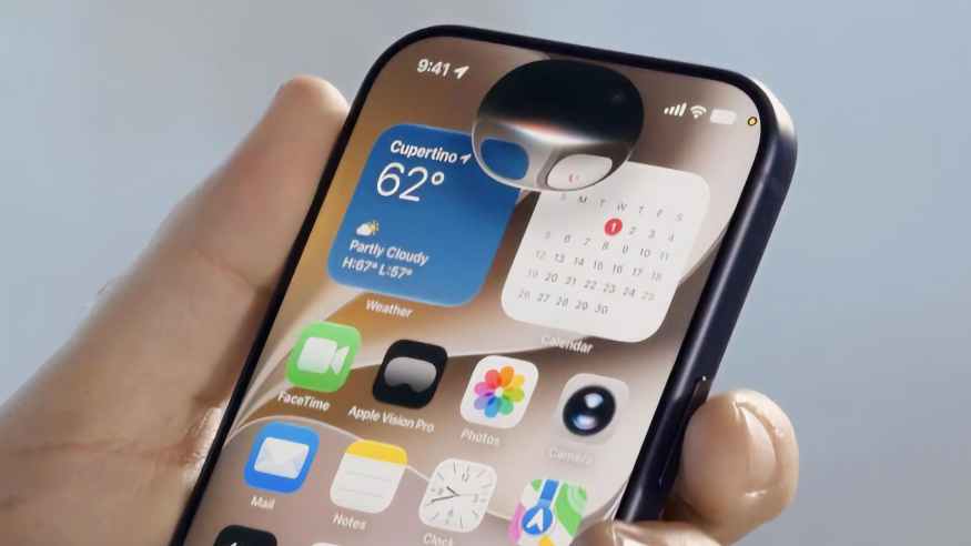 Citové pouto s AI prý nehrozí. Apple u nové Siri zavádí přísná opatření