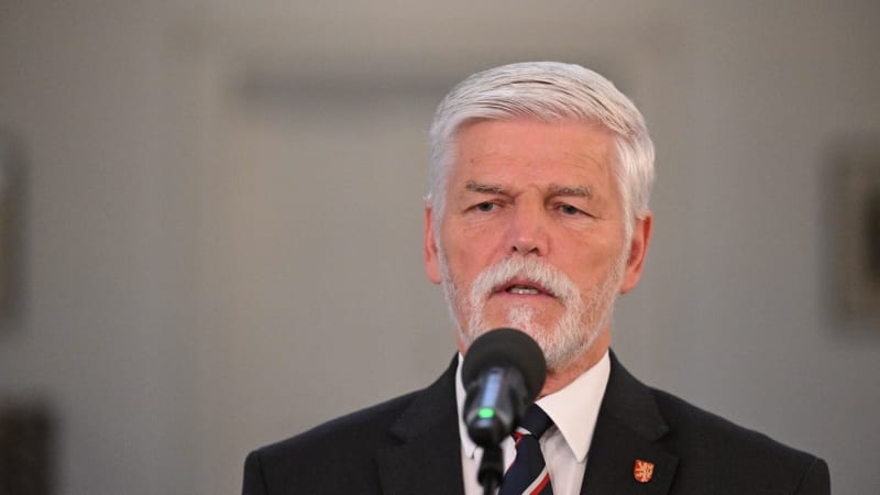 Pavel kvůli summitu žádá Ústavní soud o předběžné opatření. Chová se směšně, prohlásil Babiš