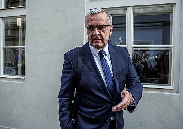 Pravidla, která dovolí vládě cokoli, jsou nebezpečná, říká Kalousek