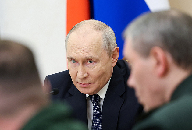 Putin reaguje na válečné neúspěchy, vyměnil klíčové velitele